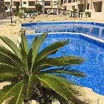 Lovely 2 Bedroom A206, 800m To The Sea Διαμέρισμα