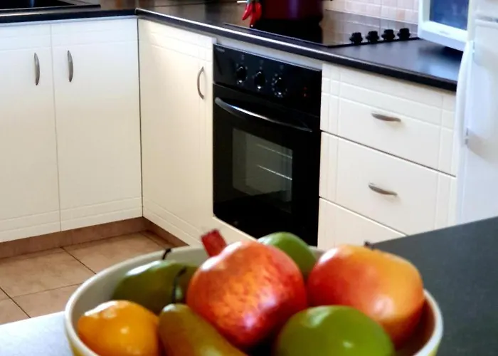 Lovely 2 Bedroom A206, 800m To The Sea Lägenhet