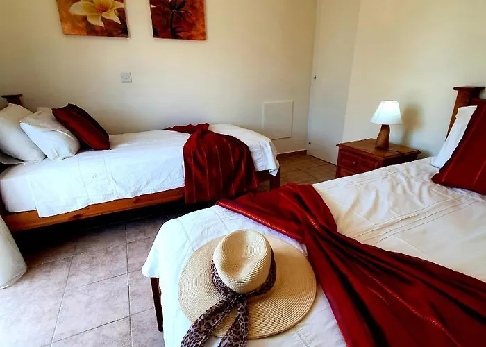 Lovely 2 Bedroom A206, 800m To The Sea Lägenhet Paphos