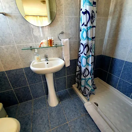 Lovely 2 Bedroom A206, 800m To The Sea 公寓