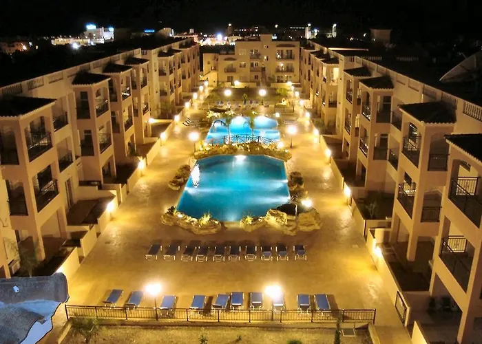 アパート Lovely 2 Bedroom A206, 800m To The Sea パ フォス