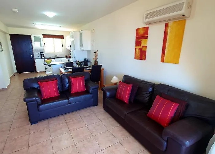 Lovely 2 Bedroom A206, 800m To The Sea アパート *